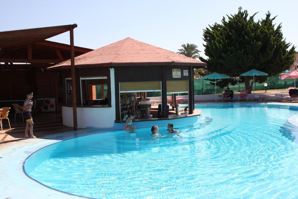 Astreas Beach Hotel Apartments Protaras Exteriér fotografie